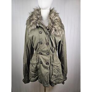Hollister Army Green Faux Fur Trim Coat Women's Size L NWT Military Bella Swan